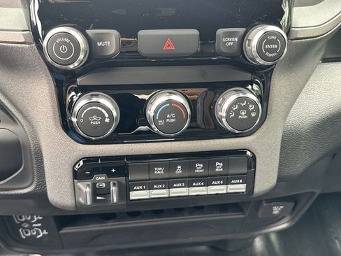 New 2026 RAM 2500 Tradesman w/ Chrome Appearance Group image 20