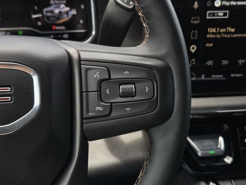 Used 2025 GMC Sierra 2500 AT4 AWD/4WD image 20