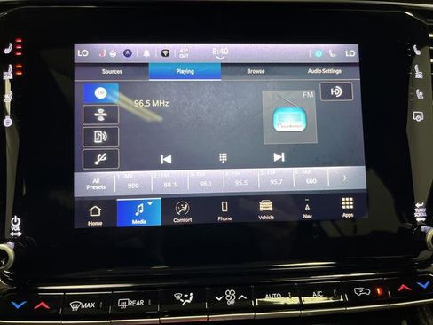 Used 2024 Jeep Wagoneer L 4WD w/ Premium Group I image 20