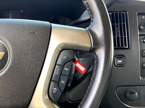 Used 2018 Chevrolet Express 3500 LT w/ LT Preferred Equipment Group RWD image 23