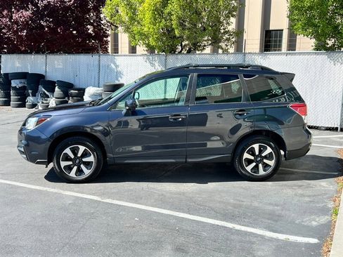 Used 2018 Subaru Forester 2.5i Premium image 4