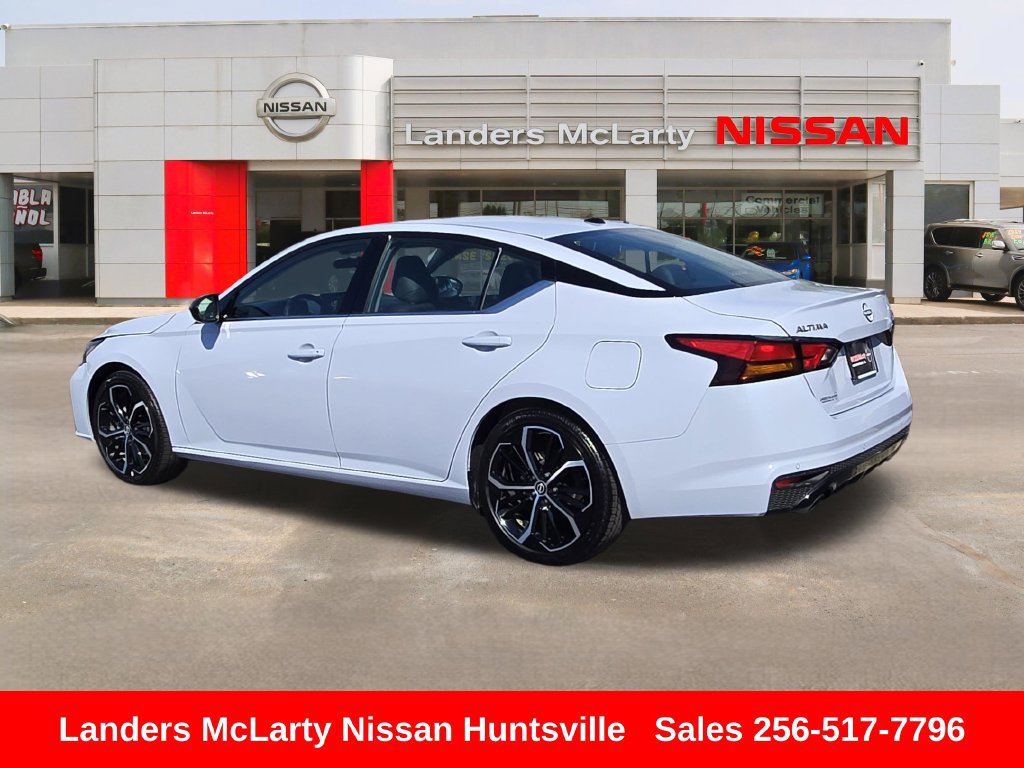 Used 2026 Nissan Altima 2.5 SR FWD image 6