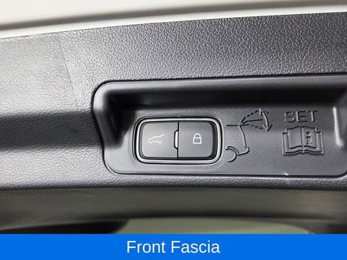 Used 2025 Ford Explorer Active w/ Active Comfort Package image 13