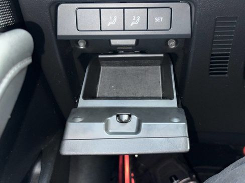 Used 2019 MAZDA MAZDA3 AWD Hatchback w/ Preferred Pkg image 26