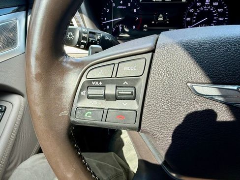 Used 2018 Genesis G80 3.8 w/ Option Group 02 RWD image 23