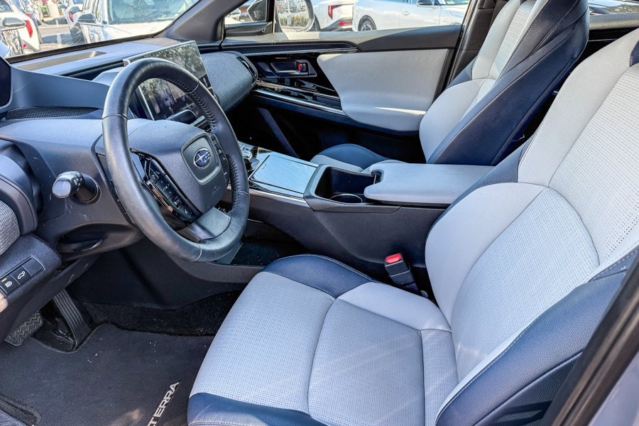 Used 2023 Subaru Solterra AWD image 20