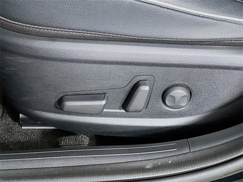 Used 2023 Kia Forte GT-Line w/ GT-Line Premium Package image 11