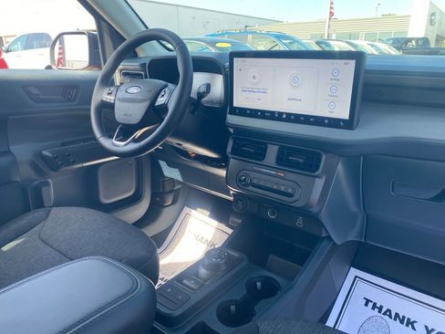 New 2025 Ford Maverick XLT w/ XLT Luxury Package image 7