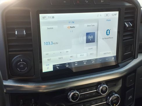 Used 2022 Ford F150 Lariat w/ Max Trailer Tow Package image 9