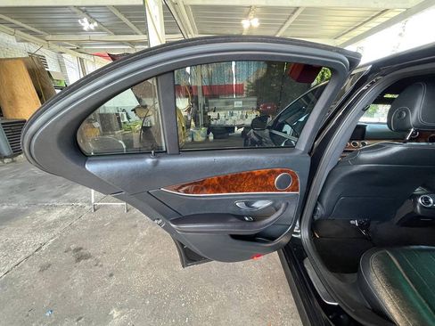 Used 2019 Mercedes-Benz E 300 image 11
