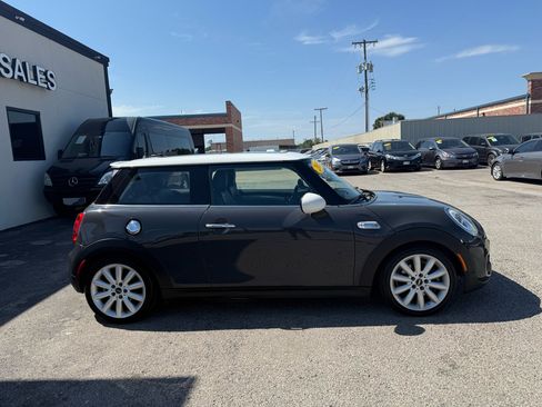 Used 2015 MINI Cooper S image 5