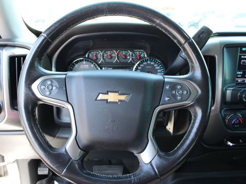 Used 2018 Chevrolet Silverado 1500 LT w/ All Star Edition AWD/4WD image 12
