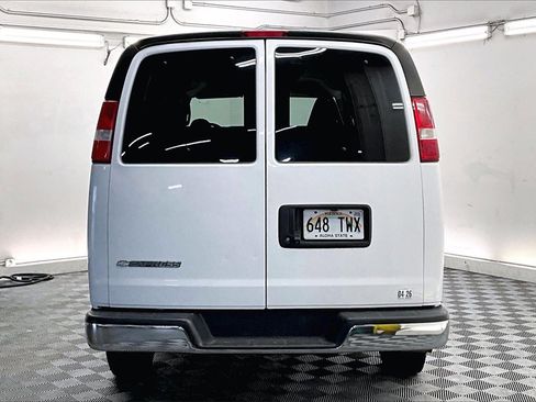 Used 2020 Chevrolet Express 2500 LT w/ LT Preferred Equipment Group image 3