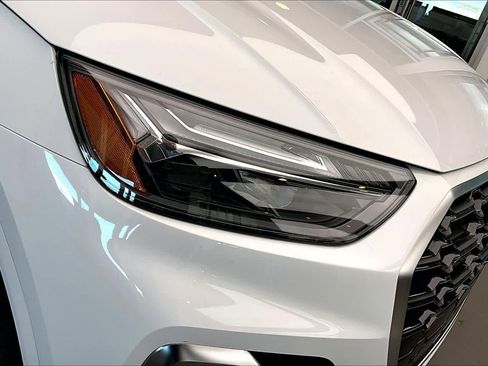 Certified 2025 Audi Q5 2.0T Premium Plus w/ Premium Plus Package image 26