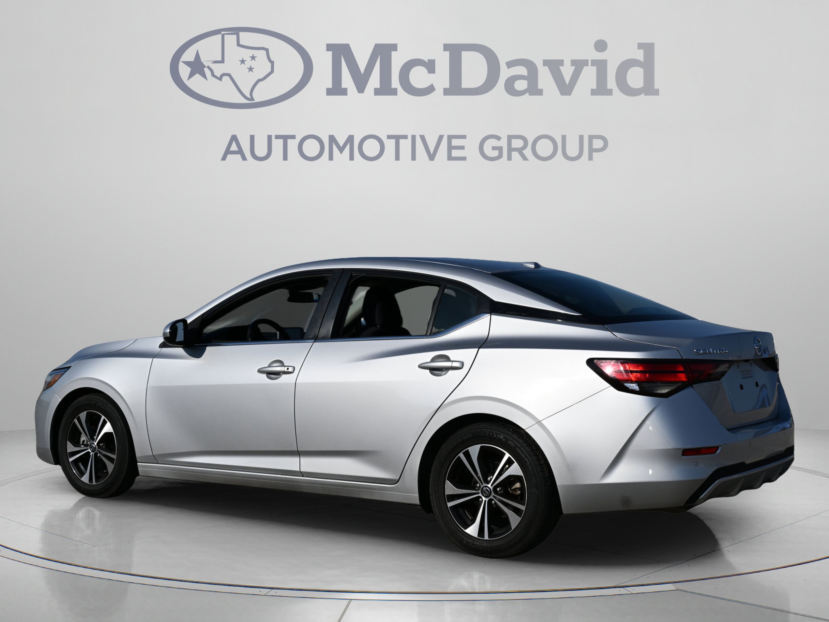 Used 2021 Nissan Sentra SV FWD image 4