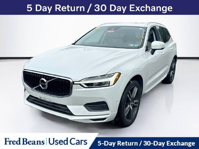 Used 2018 Volvo XC60 T5 Momentum w/ Vision Package AWD/4WD image 3