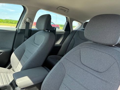 Used 2025 Kia K4 EX FWD image 23