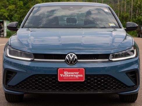 New 2025 Volkswagen Jetta Sport image 10