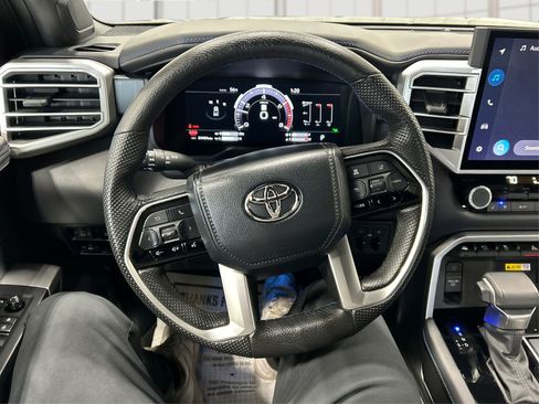 Used 2024 Toyota Tundra Platinum AWD/4WD image 15