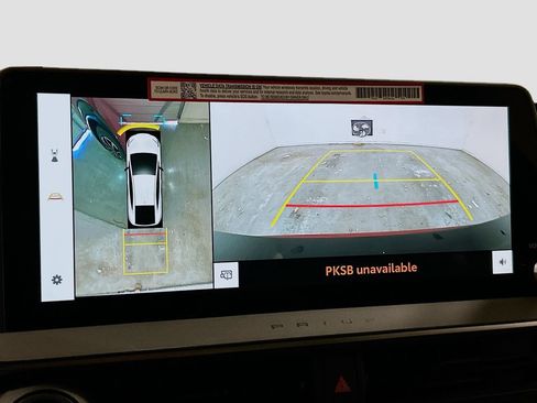 New 2026 Toyota Prius Plug-In Hybrid FWD image 11