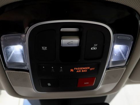 Certified 2024 Hyundai Tucson Limited AWD/4WD image 36
