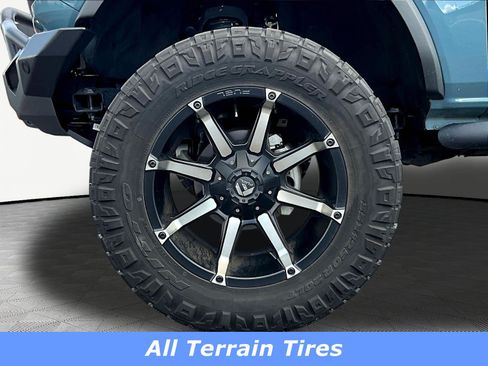 Used 2022 Ford Bronco 4-Door AWD/4WD image 33