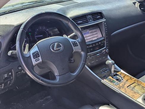 Used 2011 Lexus IS 350C image 9