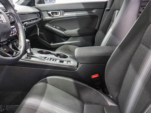 Used 2024 Honda Civic Sport image 17