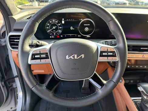 Used 2024 Kia Telluride SX Prestige X-Pro image 17