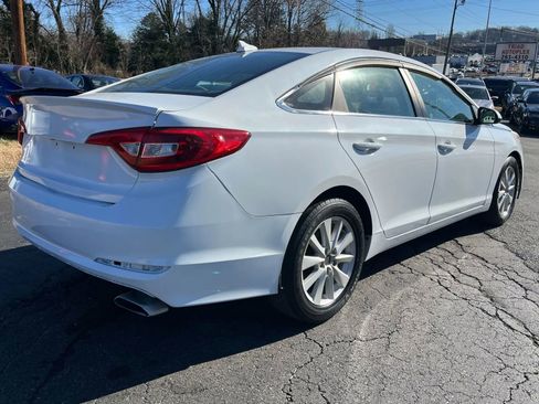 Used 2017 Hyundai Sonata SE image 7