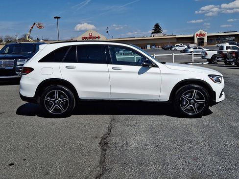 Used 2022 Mercedes-Benz GLC 300 4MATIC image 7
