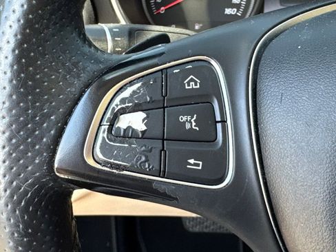 Used 2016 Mercedes-Benz C 300 4MATIC Sedan image 23