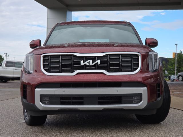 Used 2024 Kia Telluride SX Prestige AWD/4WD image 3