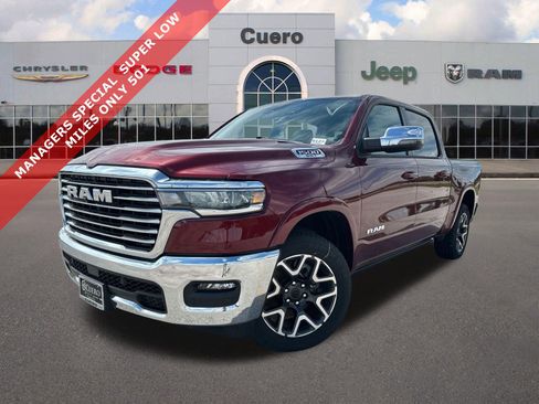 Used 2025 RAM 1500 Laramie AWD/4WD image 1