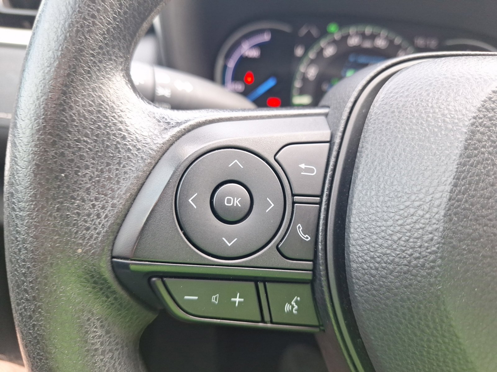 Used 2024 Toyota RAV4 XLE w/ Convenience Package AWD/4WD image 22