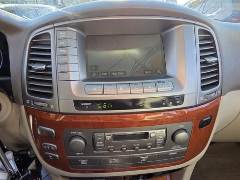Used 2007 Lexus LX 470 4WD image 21