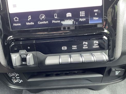 New 2025 RAM 3500 Tradesman image 22