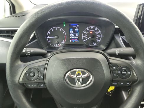 Used 2024 Toyota Corolla LE FWD image 20