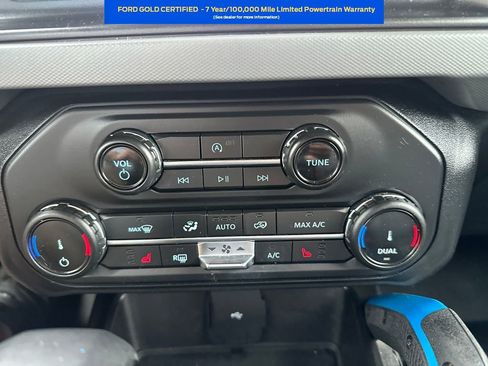 Certified 2022 Ford Bronco Black Diamond image 18