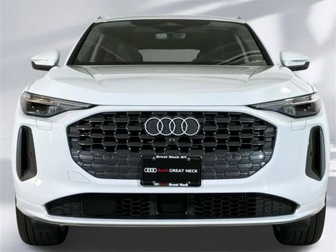 Certified 2025 Audi Q5 Premium Plus w/ Premium Plus AWD/4WD image 27