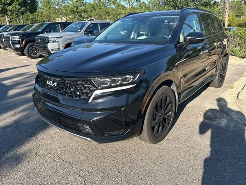 Certified 2023 Kia Sorento SX FWD image 8