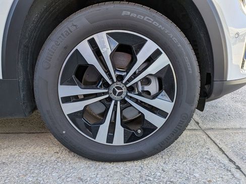 Certified 2025 Mercedes-Benz GLB 250 image 21