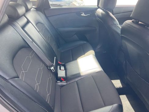 Certified 2023 Kia Forte GT-Line w/ GT-Line Technology Package image 12