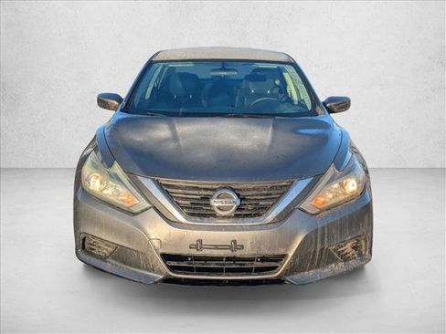 Used 2016 Nissan Altima 2.5 S w/ Power Driver Seat Package image 2