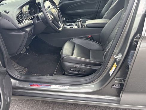 Used 2019 Buick Regal GS image 11