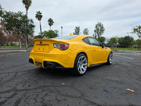 Used 2015 Scion FR-S Release Series 1.0 RWD image 4