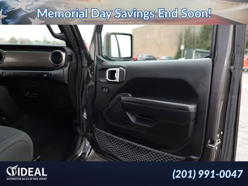 Used 2019 Jeep Wrangler Unlimited Sport S AWD/4WD image 26