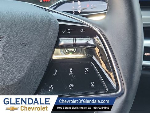 Certified 2024 Cadillac Lyriq Sport RWD image 32