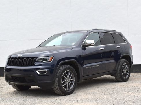 Used 2017 Jeep Grand Cherokee Limited w/ Luxury Group II AWD/4WD image 37
