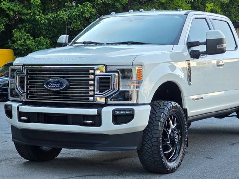 Used 2022 Ford F350 Limited AWD/4WD image 2